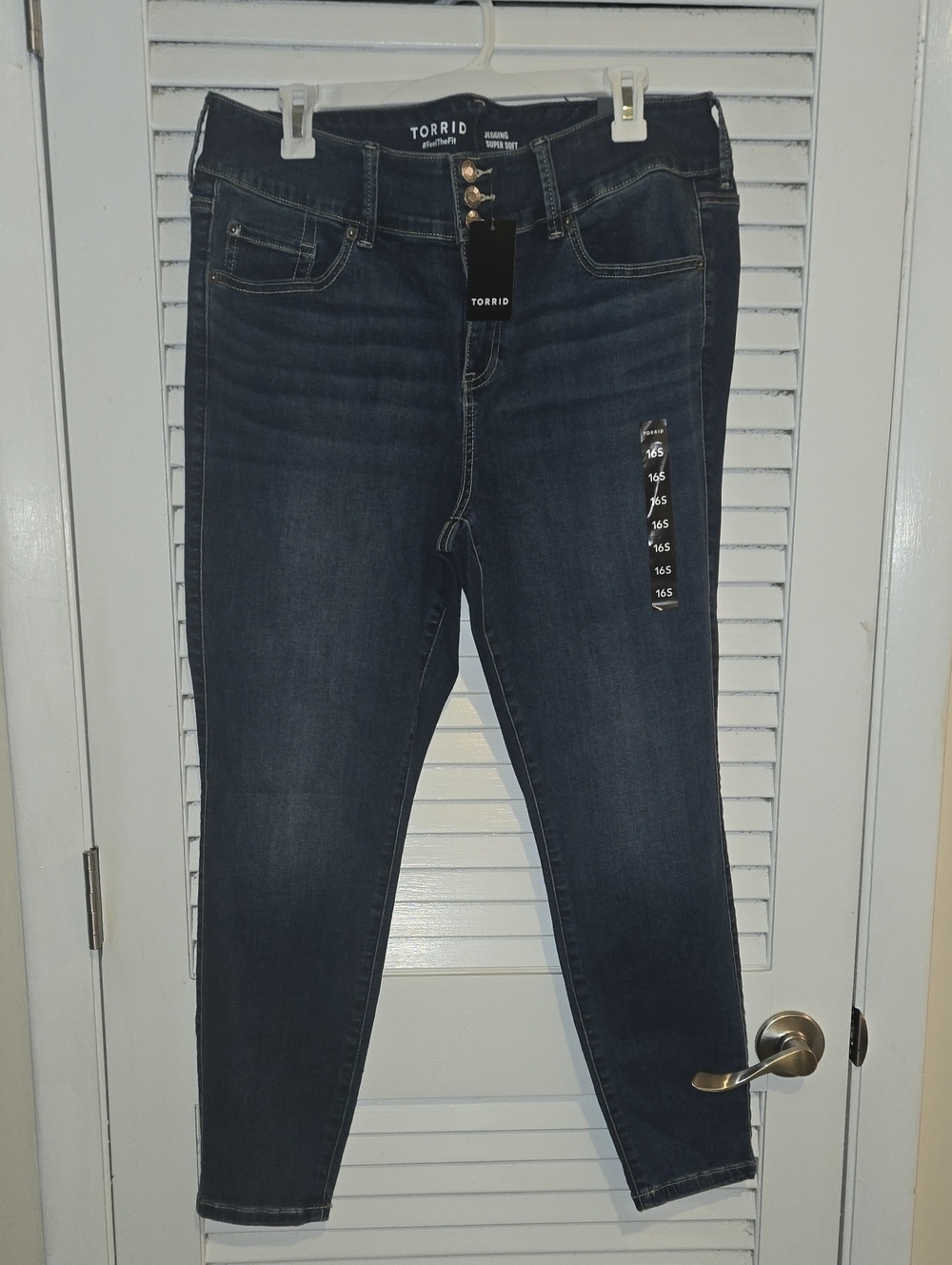 NWT torrid  High-Rise Skinny Jeggings sz 16 Shorr